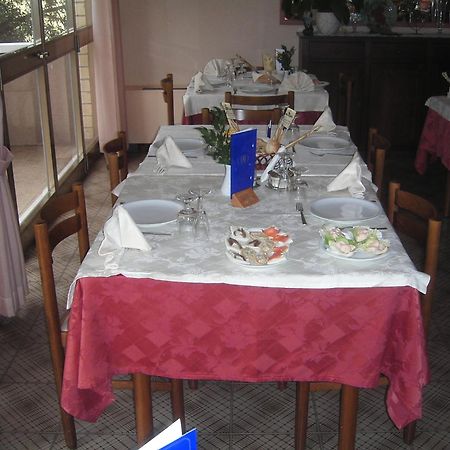 Hotel Marselli Rimini Eksteriør billede