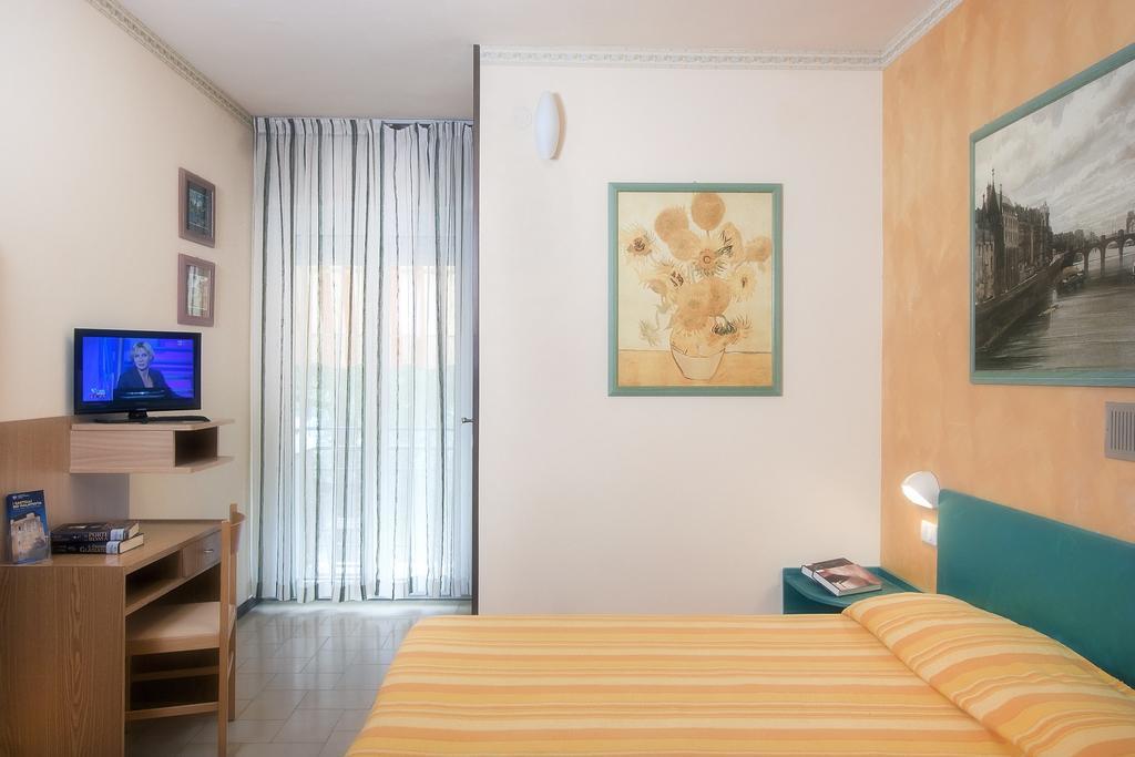Hotel Marselli Rimini Eksteriør billede