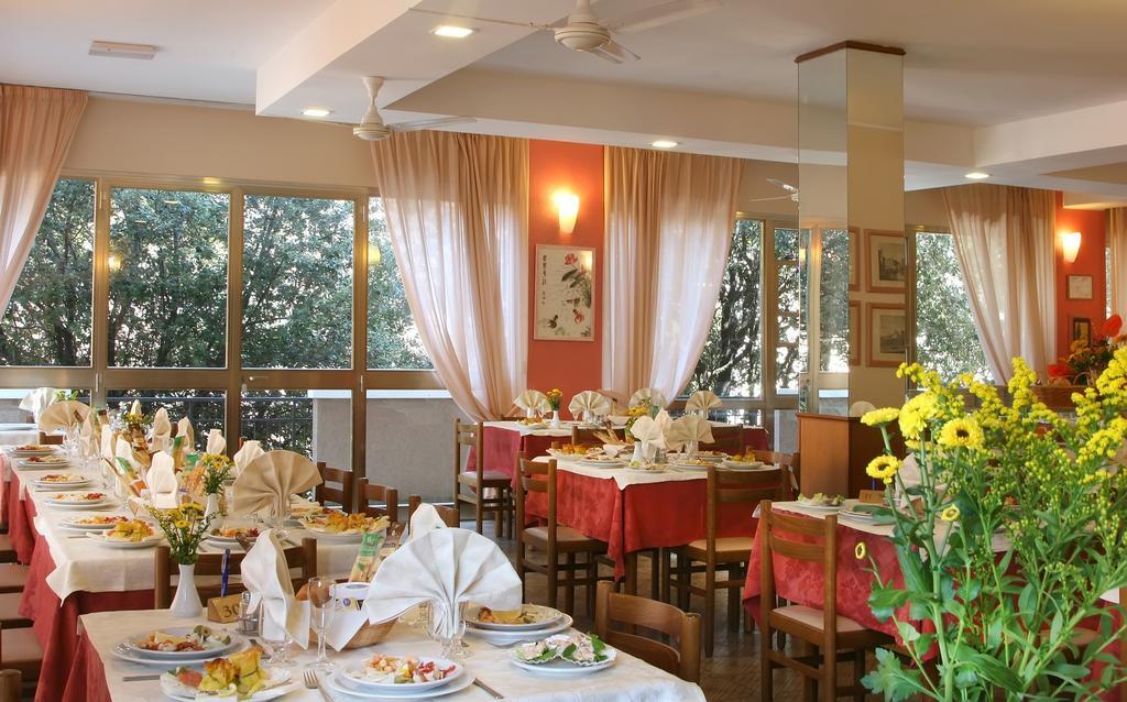 Hotel Marselli Rimini Eksteriør billede