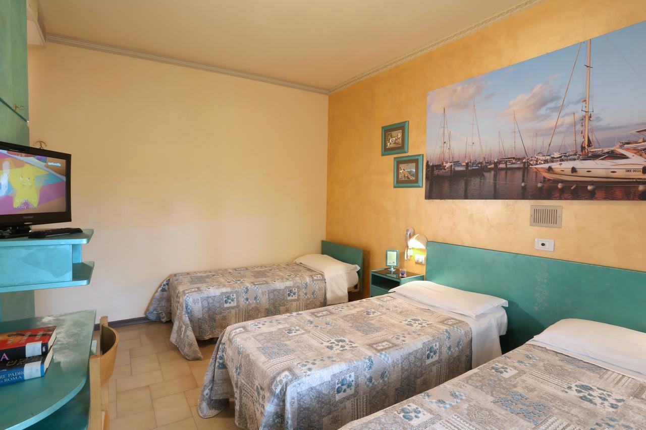 Hotel Marselli Rimini Eksteriør billede