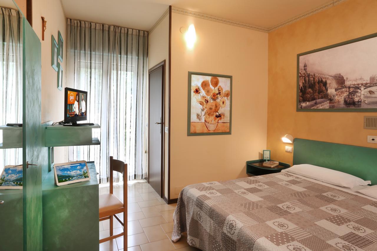 Hotel Marselli Rimini Eksteriør billede