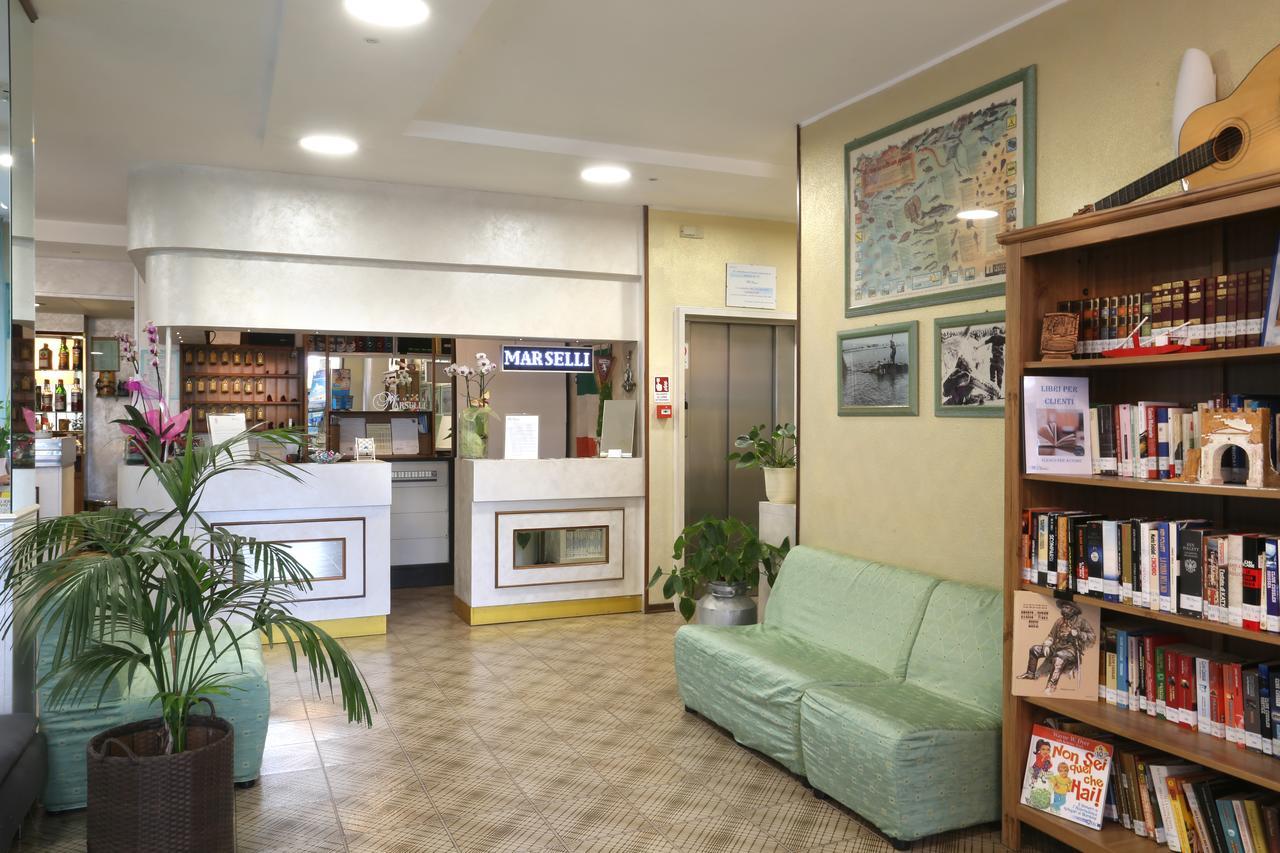 Hotel Marselli Rimini Eksteriør billede