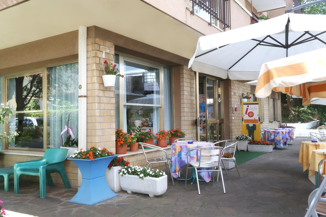 Hotel Marselli Rimini Eksteriør billede